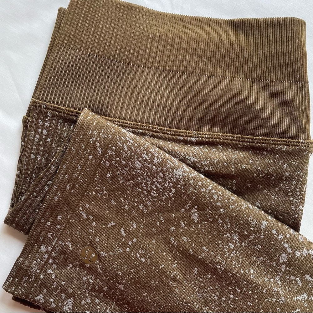 Lululemon Athletica Brown Patterned Women's Shorts